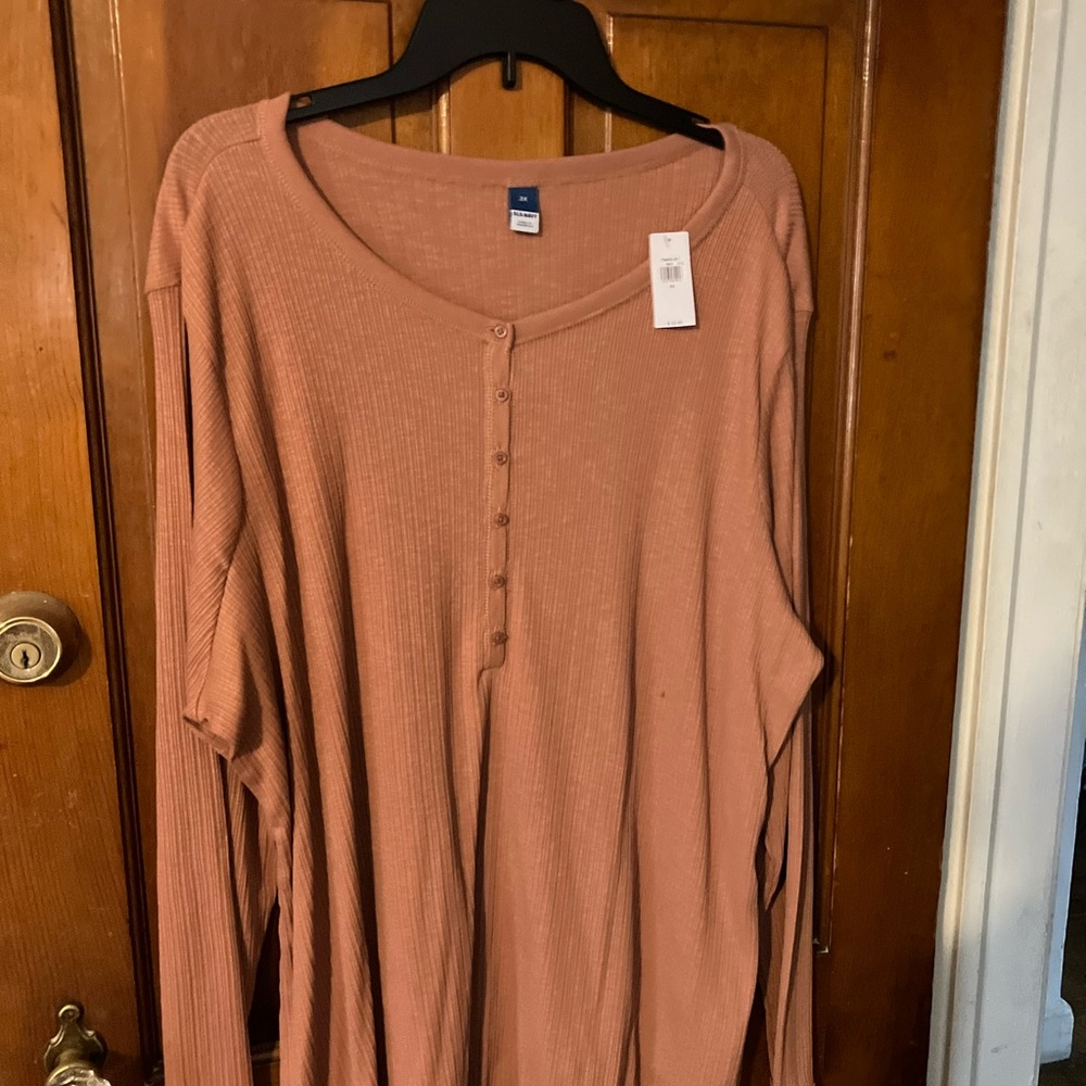 Long sleeve top